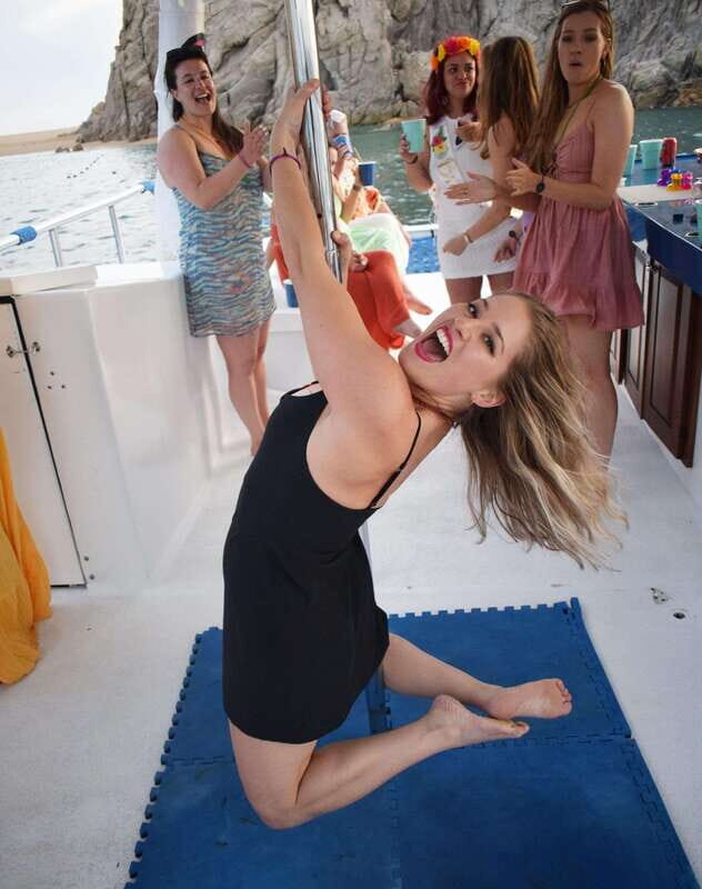 BACHELORETTE PARTY BOAT | Pole Dance Private Charter Boat - BACHELORETTE PARTY BOAT | Pole Dance Private Charter Boat