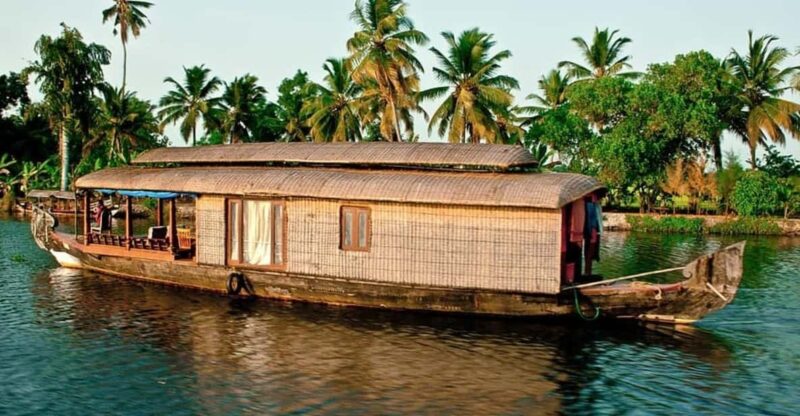 BACKWATER HOUSEBOAT TOUR FROM COCHIN PORT - Booking and Reservations