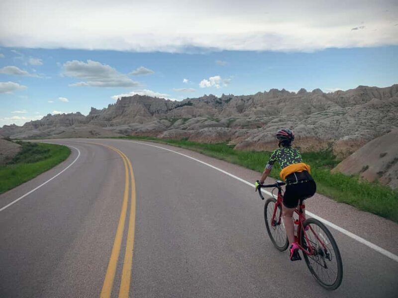 Badlands National Park: Private Bike/E-Bike Tour with Lunch - An In-Depth Look at the Badlands Bike/E-Bike Tour