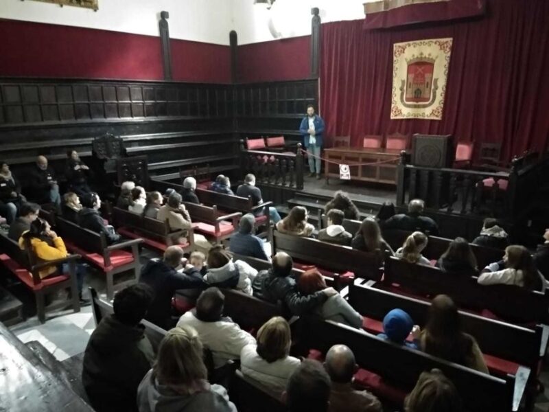 Baeza: 2.5-Hour Guided City Tour in English/French - Highlights of the Tour