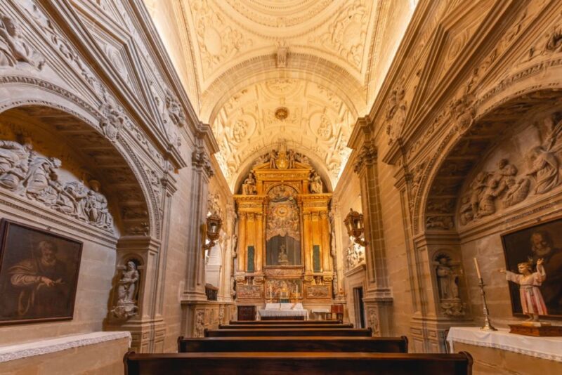 Baeza: Baeza Cathedral Entry Ticket - Accessibility
