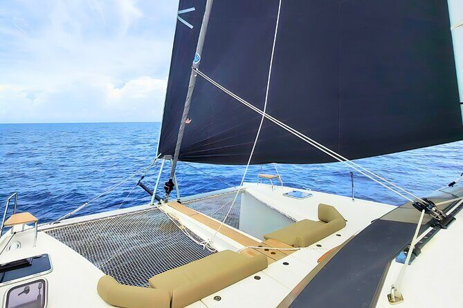 Bahamas All Inclusive Luxury Sailing Catamaran Charter - A Detailed Look at the Bahamas All-Inclusive Sailing Experience