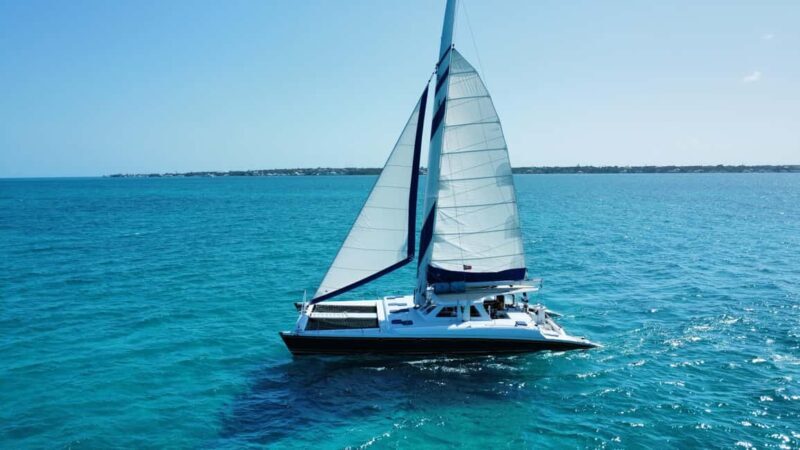 Bahamas: Swimming Pigs & Snorkeling Cruise with Lunch & Rum - The Itinerary and Experience Breakdown