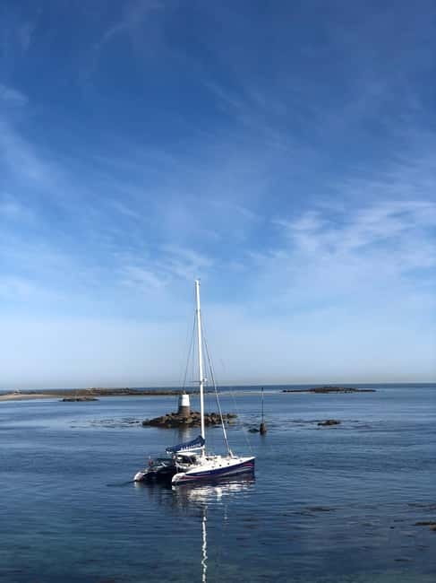 Baie De Morlaix: Catamaran Excursion - An In-Depth Look at What You Can Expect