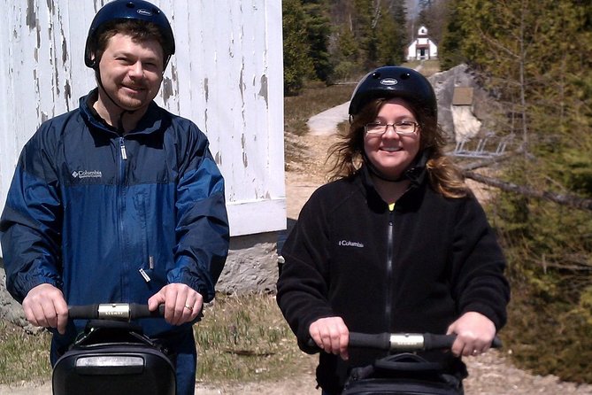 Baileys Harbor Lighthouse Segway/Hike Tour With Private Tour Opt - Exploring the Lighthouse