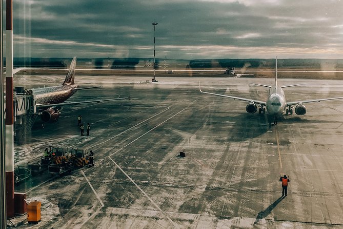Baku Airport Private Transfer Service - Additional Services and Customization