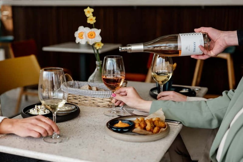 Balatonfüred: Zelna Wine Bistro Tasting Experience - What to Expect from the Zelna Wine Bistro Experience  