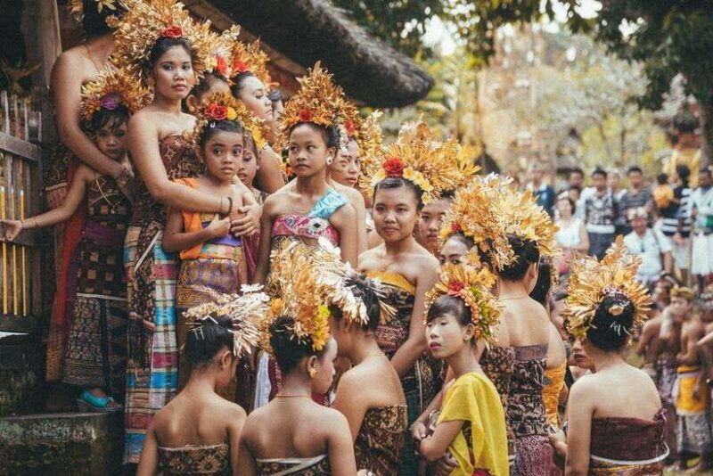 Bali: Ancient Village Tour with Salt Factory Visit - Key Points