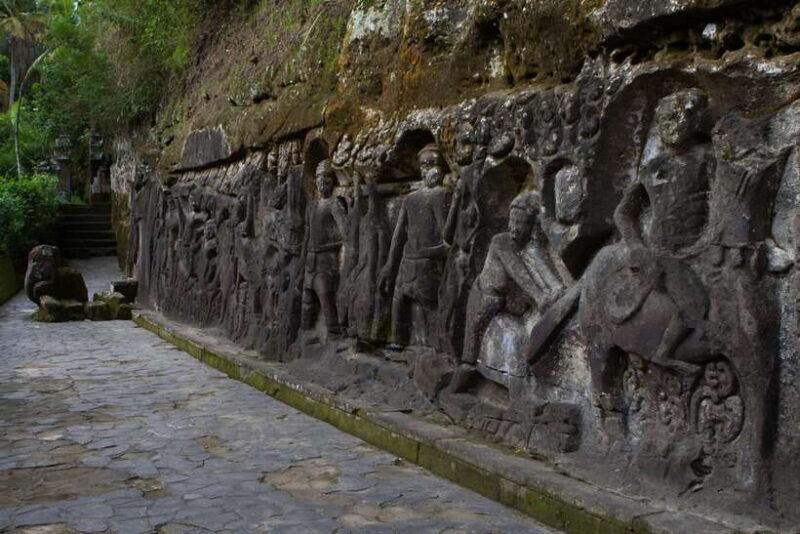 Bali: Archeology Museum, Gunung Kawi & Goa Gajah Temple Tour - What It’s Like to Travel with a Guide
