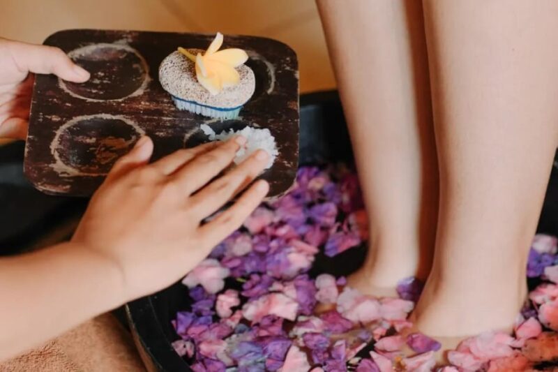Bali: Authentic Traditional Balinese Massage Near Kuta - Included Amenities