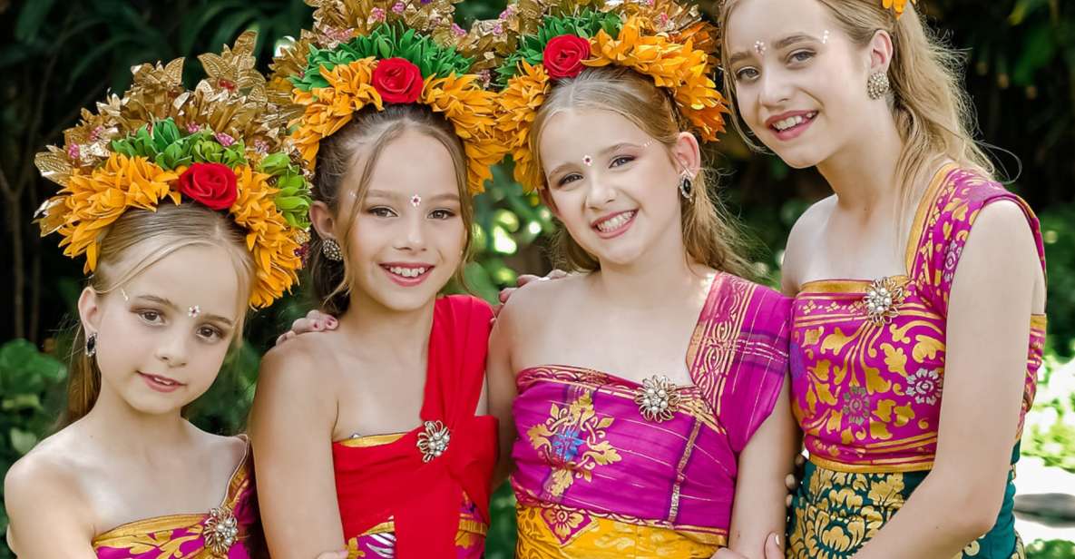 Bali: Balinese Costume in Your Resident With Photography - Selecting Your Balinese Ensemble