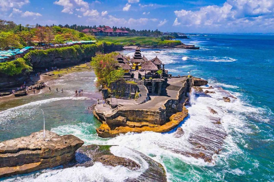 Bali: Bedugul Bliss Lake Beratan, Tanah Lot, and Jatiluwih - Ulun Danu Temple