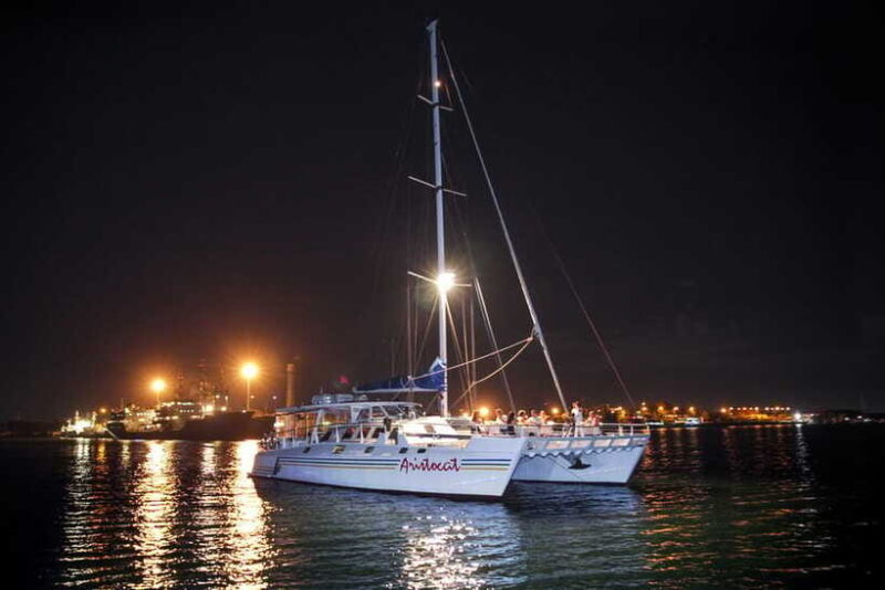 Bali Benoa: 5-Course Romantic Evening Cruise with Live Music - The Sum Up