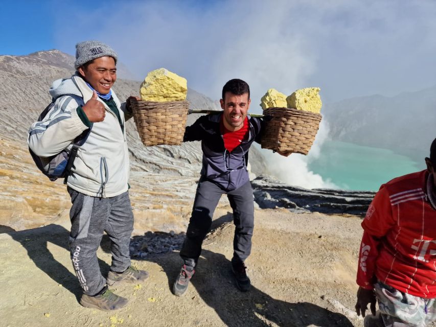 Bali: Blue Fire and Sunrise Trekking in Kawah Ijen - Discovering the Blue Fire