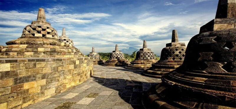 Bali: Borobudur Temple Day Tour From Yogyakarta - Key Points