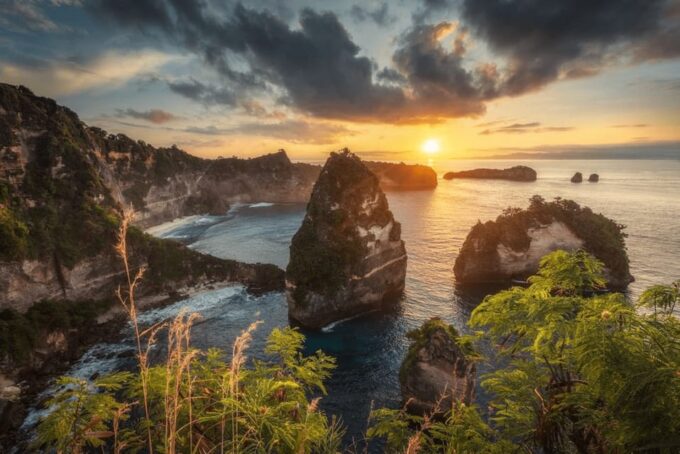 Bali: Combination Trip West and East Nusa Penida - Frequently Asked Questions