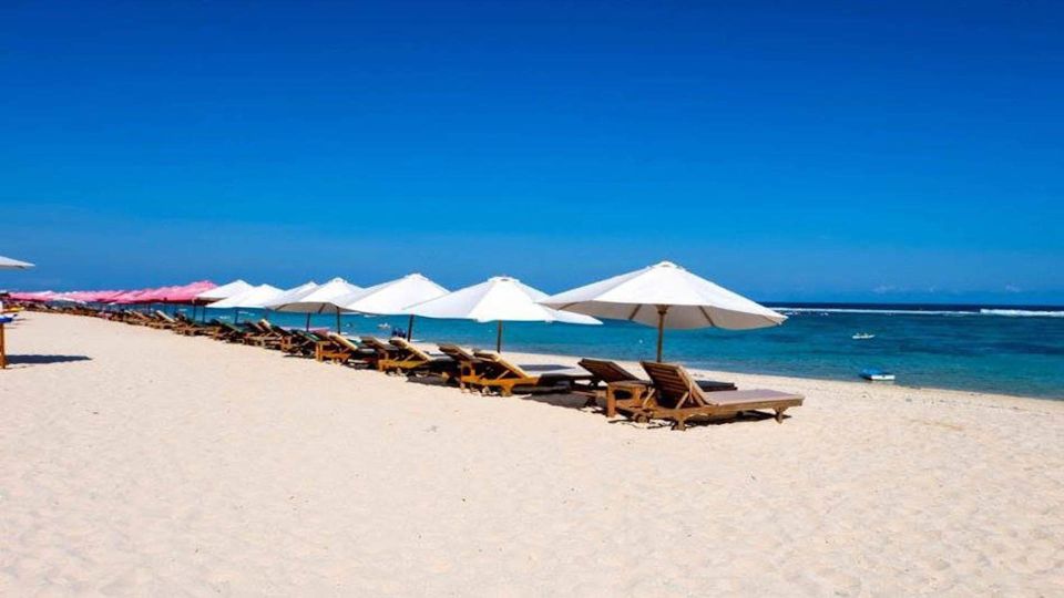 Bali: Full-Day Private White Sand Beaches and Sunset Tour - Highlights of the Tour
