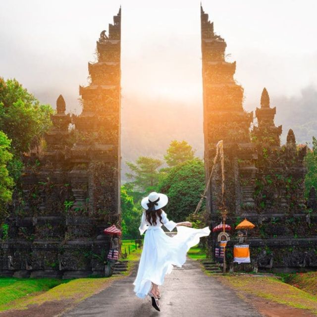 Bali: Full Day Ulundanu - Tanah Lot Tour - Private Car and Driver