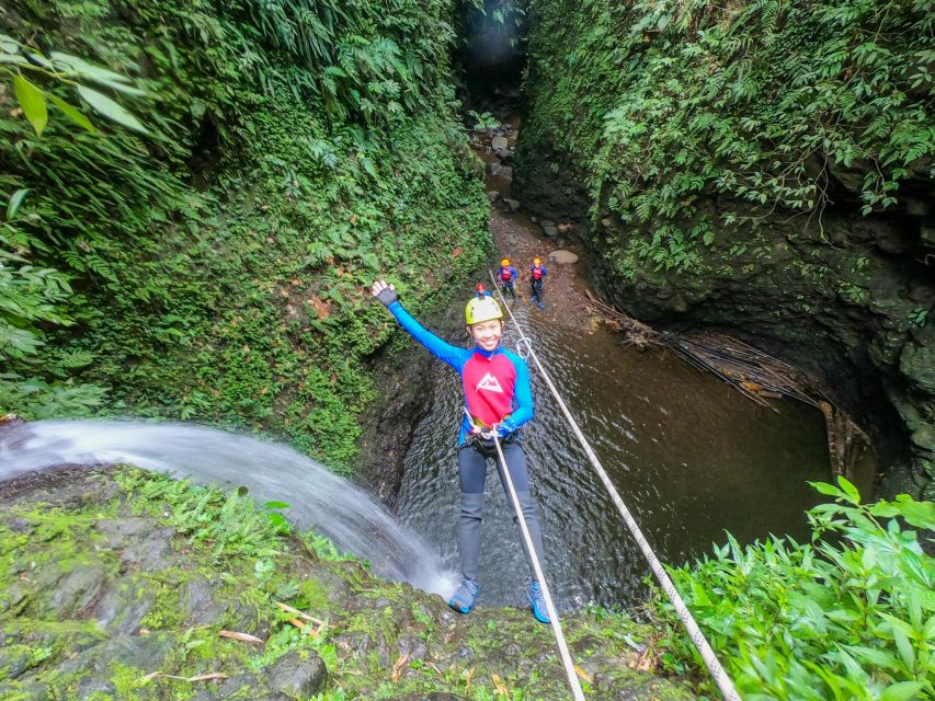 Bali: Gitgit Canyon Canyoning Trip With Breakfast and Lunch - Included Canyoning Features