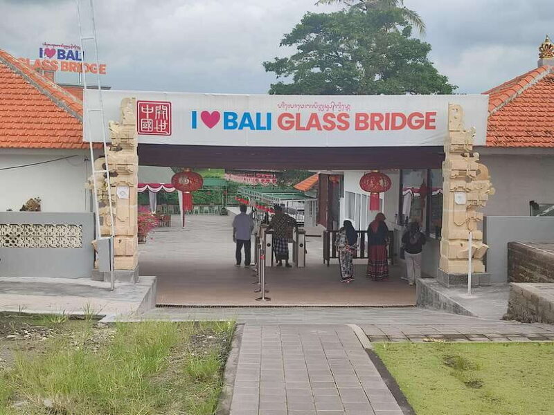 Bali: Glass Bridge Admission Ticket - A Closer Look at the Bali Glass Bridge Experience