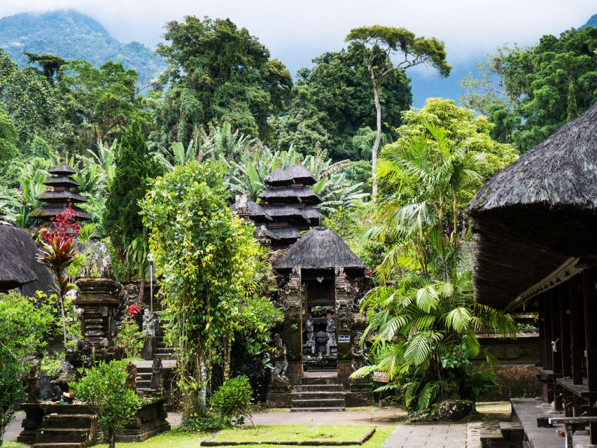 Bali: Green and Heritage West Trip Private Tour, Luxury Car - Duration and Accessibility