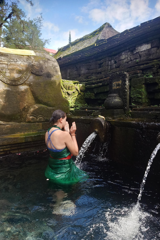 Bali: Half Day Tirta Empul and Bliss Massage - Itinerary Details
