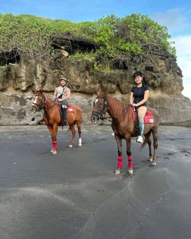 Bali: Horse Riding on the Beach and Rice field Tour - The Experience: Pros and Considerations