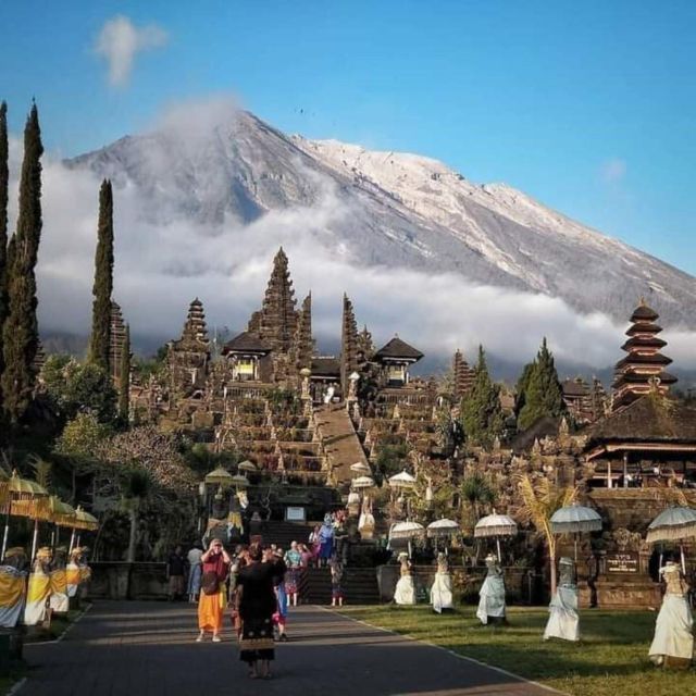 Bali: Lempuyang Sky Gate, Besakih Temple, and Waterfalls - Key Points