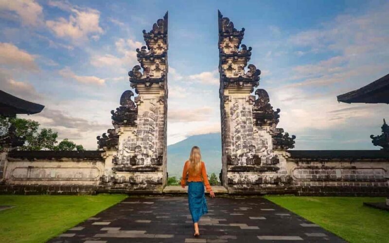 Bali: Lempuyang Temple, Goa Raja, Tirta Gangga Full Day Tour - Good To Know