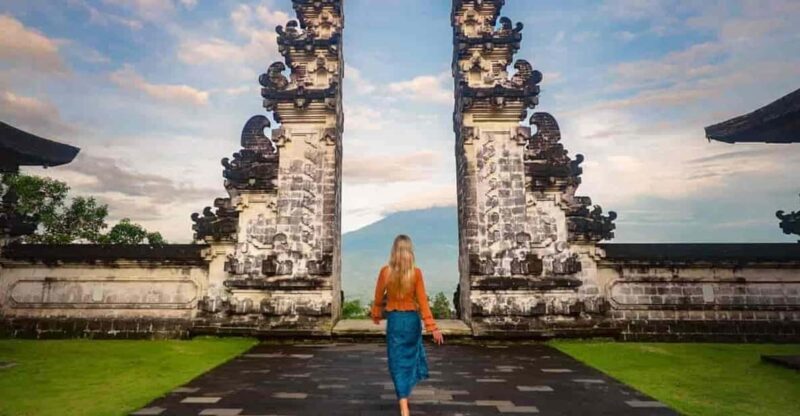Bali: Lempuyang Temple, Goa Raja, Tirta Gangga Full Day Tour - Itinerary Highlights