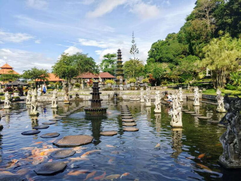 Bali: Lempuyang Temple, Tirta Gangga, and Temesi Waterfall - Key Points