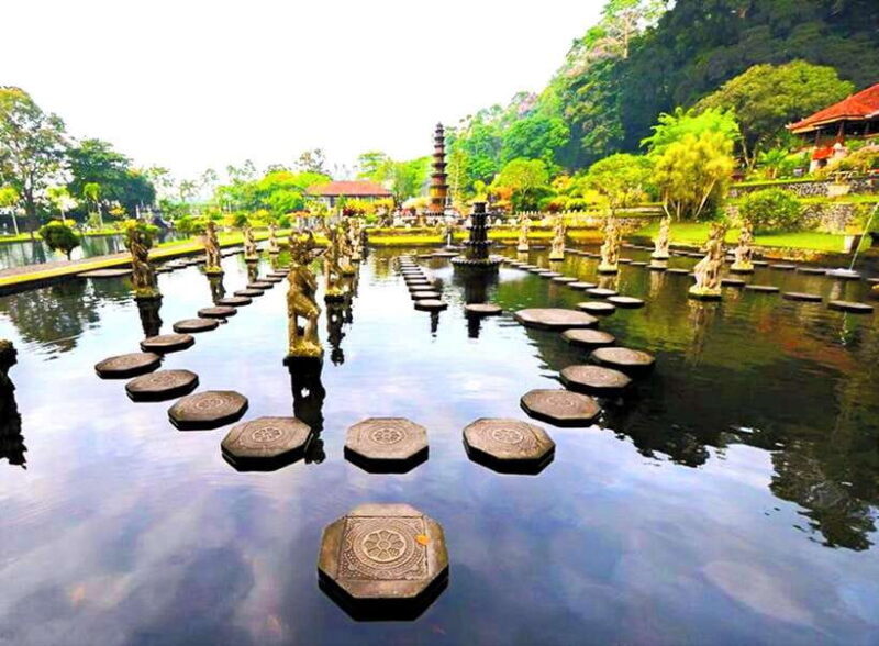 Bali: Lempuyang Temple, Tirta Gangga, and Virgin Beach Tour - An In-Depth Look at the Tour