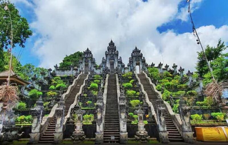 Bali: Lempuyang Temple, Tirta Gangga, and Virgin Beach Tour - Inclusions and Options