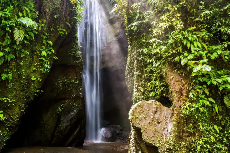 Bali: Lempuyang Temple Tour With Photographer Bali - Itinerary Highlights