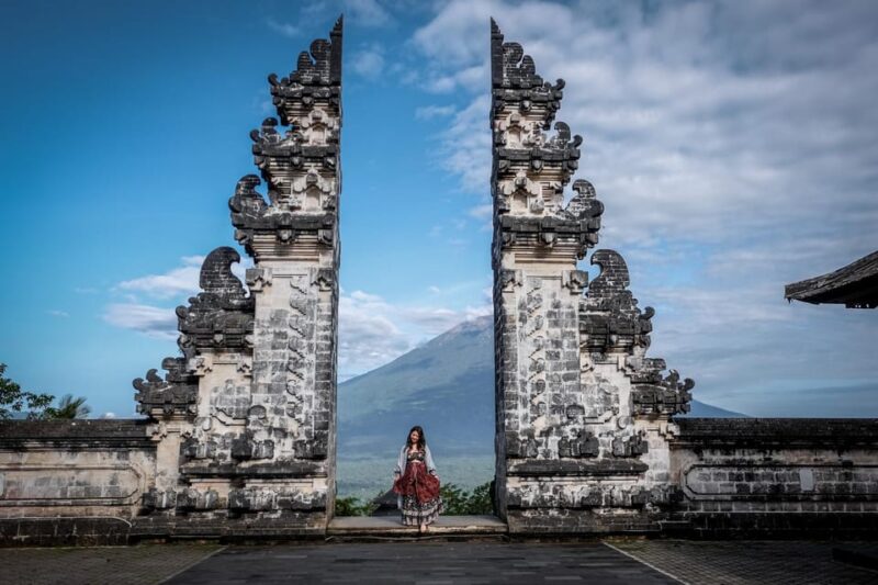 Bali: Lempuyang Temple Tour With Photographer Bali - Bali Swing
