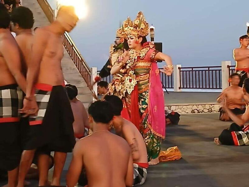 Bali: MELASTI BEACH SUNSET KECAK DANCE WITH DINNER PACKAGES - The Sum Up
