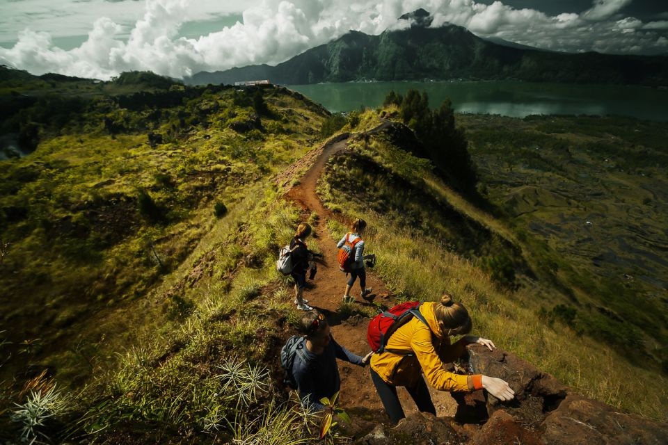 Bali: Mount Batur Guided Sunrise Trek With Breakfast - Mischievous Monkeys at the Summit