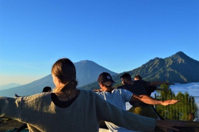 Bali: Mount Batur Jeep Sunrise and Yoga Healing - Booking and Cancellation Policy