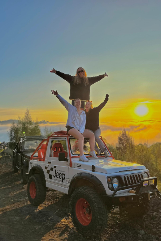 Bali: Mount Batur Sunrise 4WD Jeep Tour - Languages and Group Options