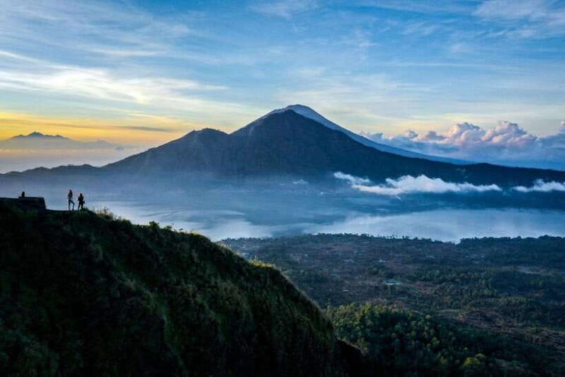 Bali: Mount Batur Sunrise Hiking with Breakfast & Guide Tour - Who Is This Tour Perfect For?