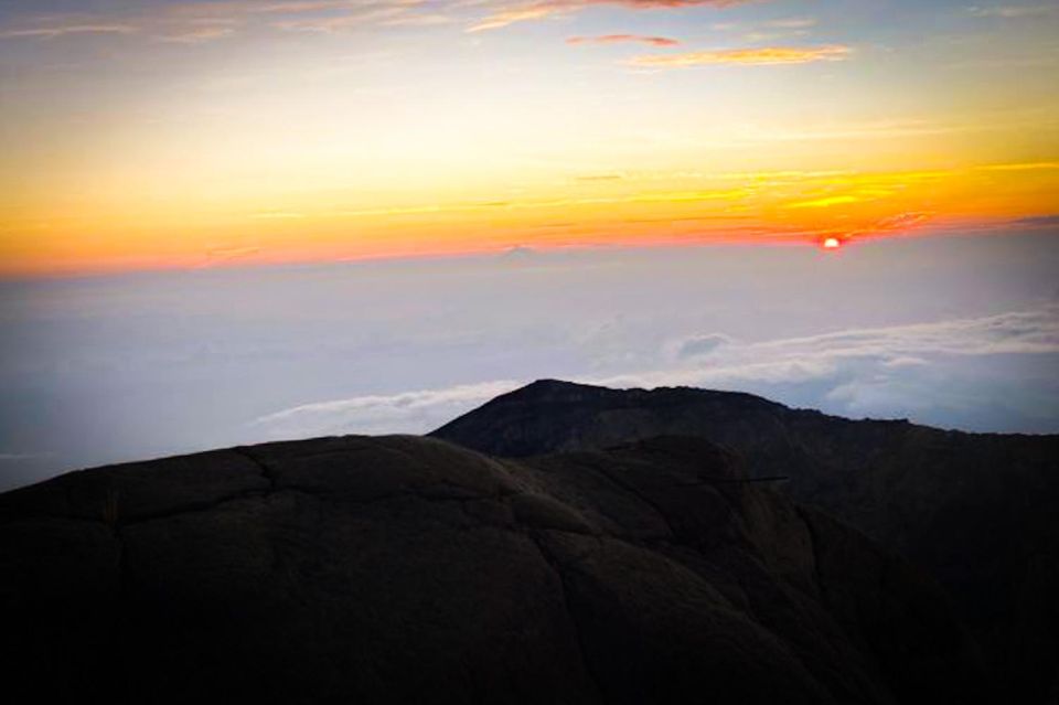 Bali: Mt. Agung Sunrise Trek From Pasar Agung or Besakih - Fitness Requirements
