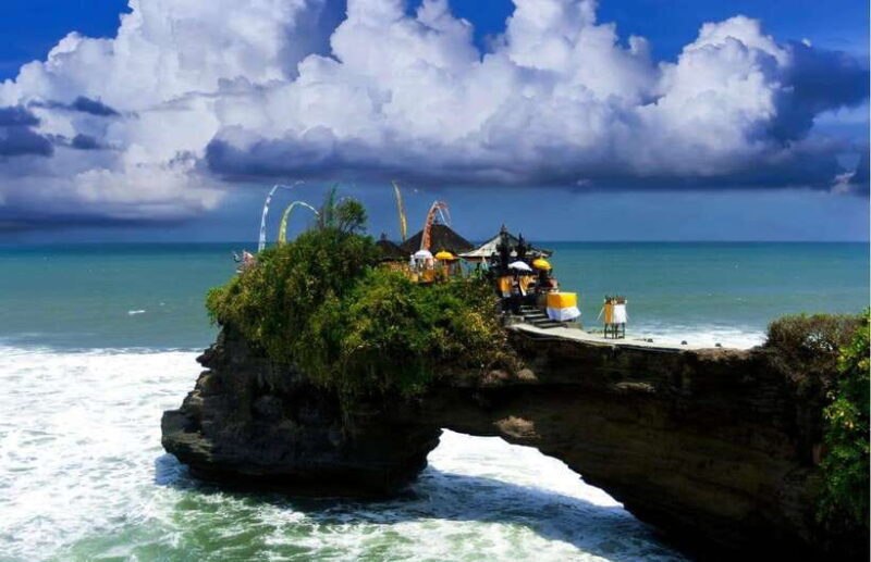 Bali: North Bali Private Car Rental With Female Driver - Key Points
