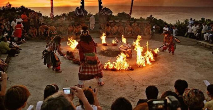 Bali: Nusa Dua Beach, Ulu Temple and Kecak Fire Dance - Kecak and Fire Dance Performance