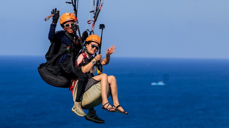 Bali: Nusa Dua Tandem Paragliding With Gopro - Safety Gear Inclusion