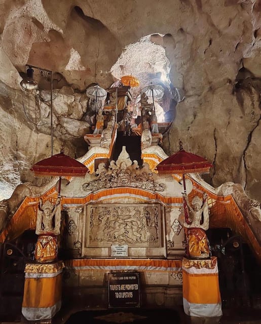 Bali : Nusa Penida Hidden Activity, Seaweed, Temple, Beach. - Exploring Goa Giri Putri