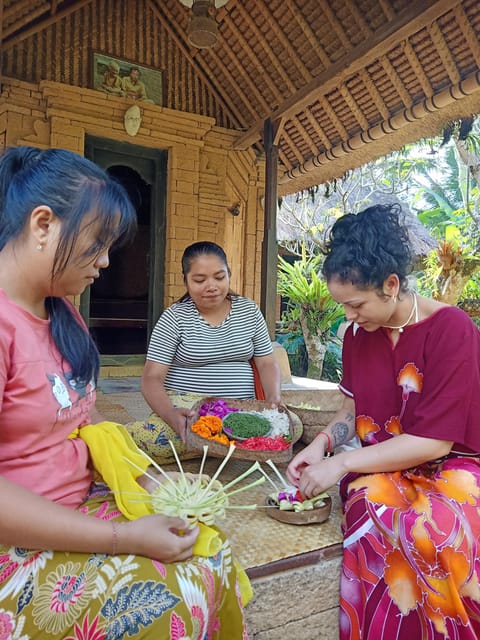 Bali: Open Chakra Healing With Mantra And Offering - Positive Life Changes