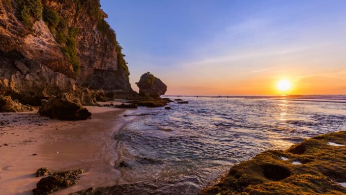 Bali: Parasailing, Jet Ski & Uluwatu Tour With Kecak Dance - Cultural and Leisure Experiences