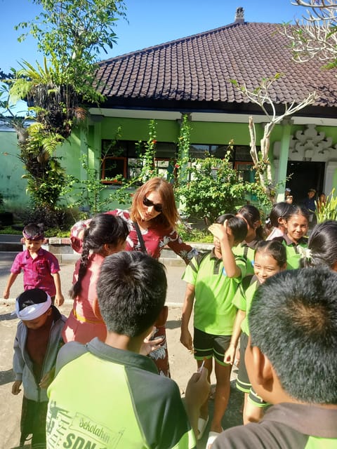 Bali: Penglipuran Village, Schools, Waterfall & Kehen Temple - Good To Know