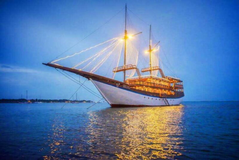 Bali Phinisi Cruise: Sunset Dinner with Live Music & Buffet - FAQs