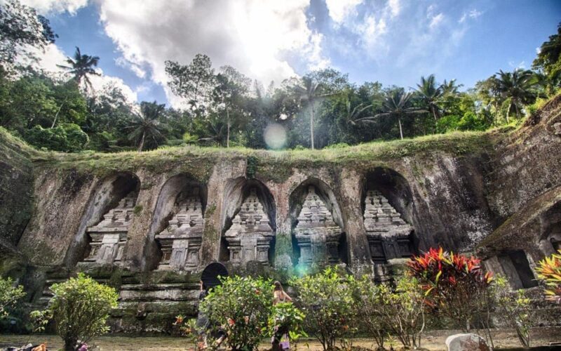 Bali: Private Sacred Temples Tour With Sunset Experience - Itinerary Highlights